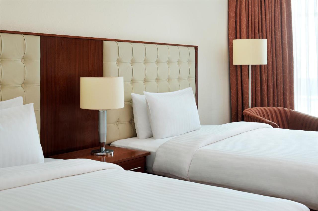 Moevenpick Hotel קראצ'י מראה חיצוני תמונה