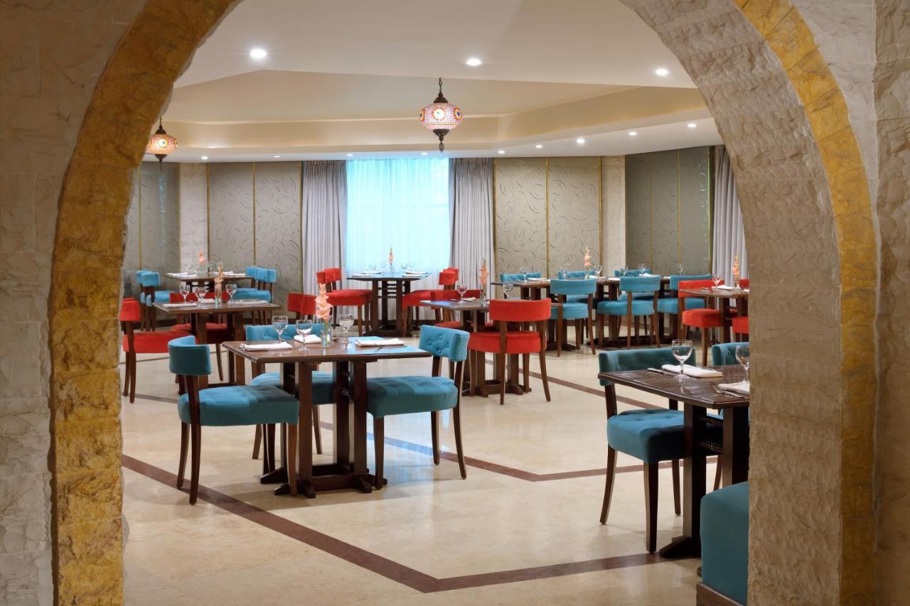 Moevenpick Hotel קראצ'י מראה חיצוני תמונה